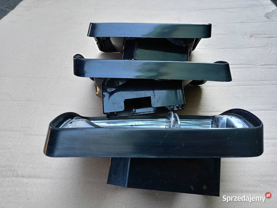 Fiat 126p FL Maluch lampa lampy tył tylna tylne Leszno