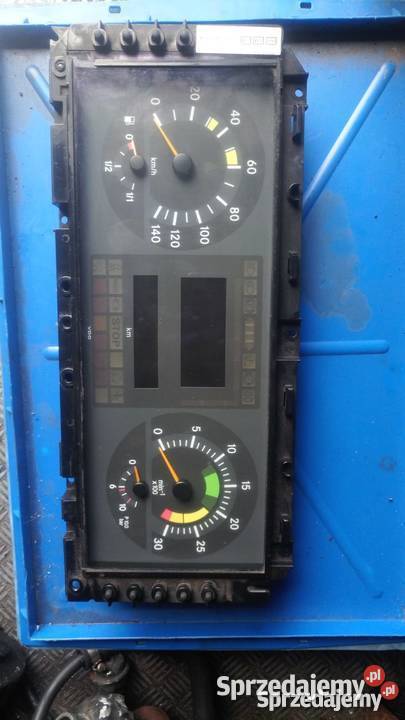 Zegary licznik Mercedes Atego A 0014465121 Liczniki i zegary Rzędowice sprzedam