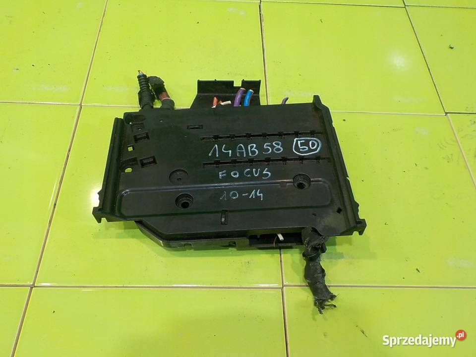 FORD FOCUS MK3 16 TDCI 11r 5D skrzynka klema