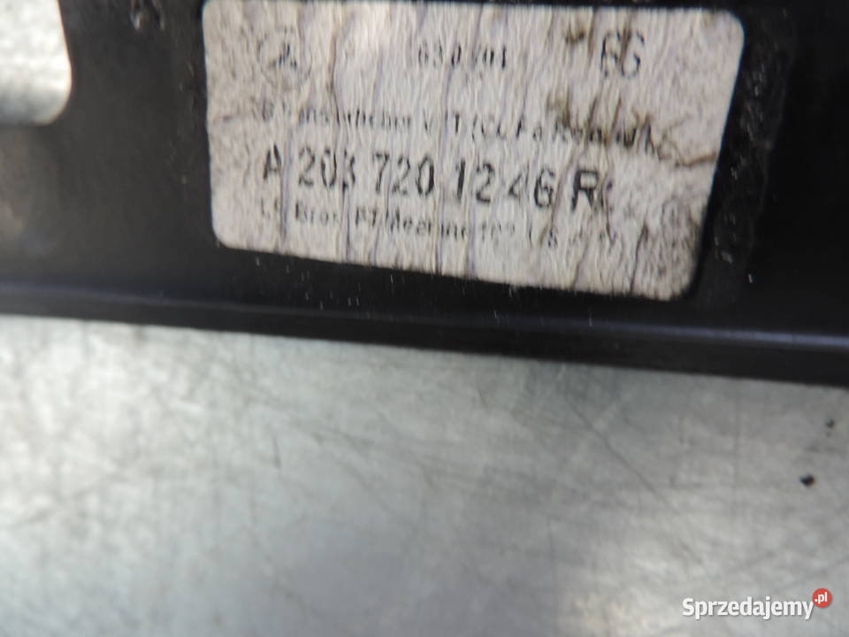 PODNOŚNIK SZYBY PRZÓD PRAWY MERCEDES C W203 CL Rok produkcji 2004