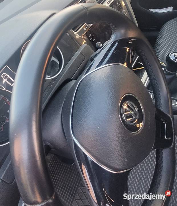 Volkswagen Golf 7 benzyna bezwypadkowy salon Rok produkcji 2017 Jarocin