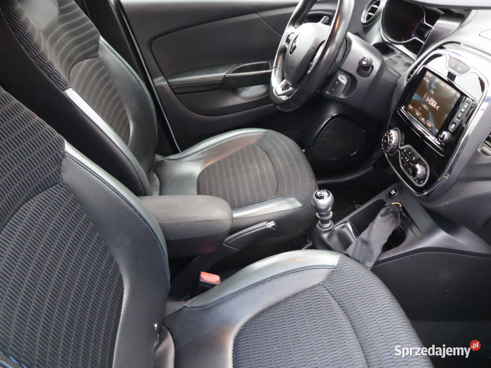 Renault Captur 12 TCe klimatyzacja Katowice