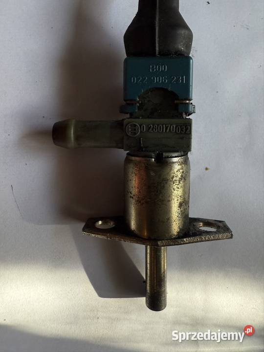 Wtryskiwacz rozruchowy BMW e23 e24 osobowe