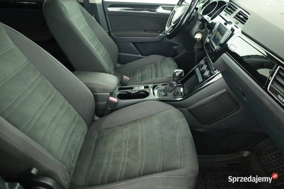 VW Touran 18 TSI szary Piaseczno