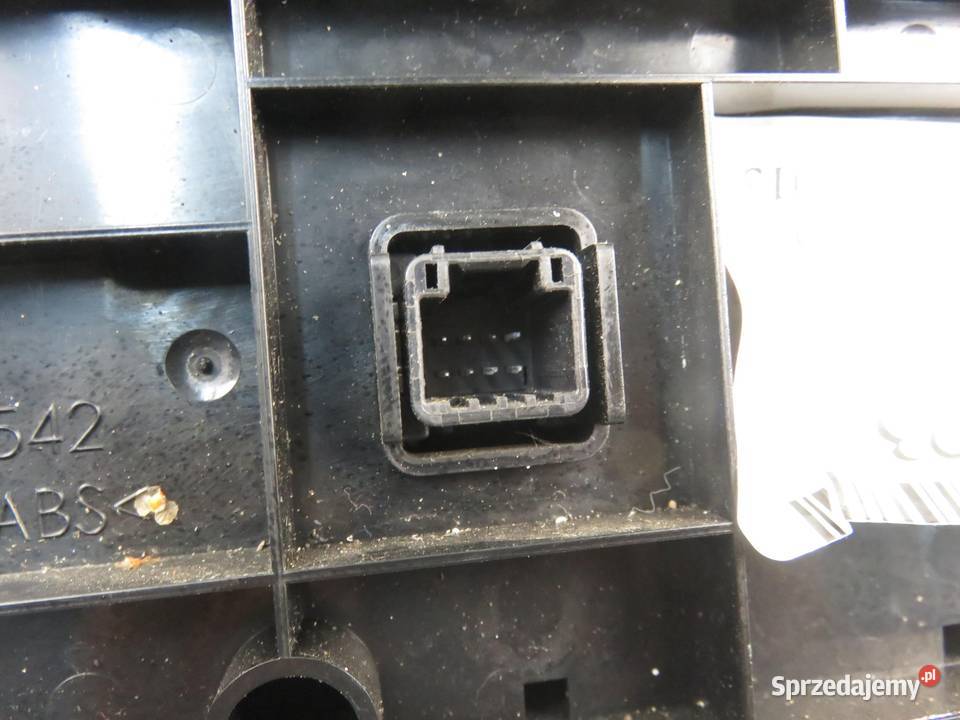 KLIMATRONIK TOYOTA AURIS II E18 5590002370 Panele sterowania, przełączniki