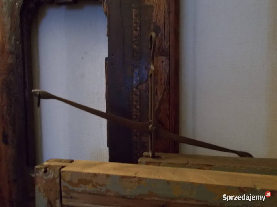 Stary Miedziowany WieszakEfektowna Grubość i