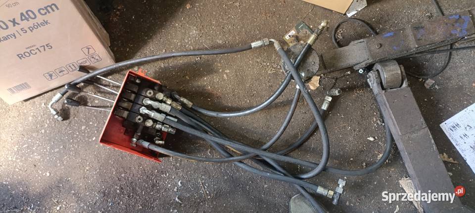 Rozdzielacz hydrauliczny 4 sekcje mini traktor Pozostałe Halinów