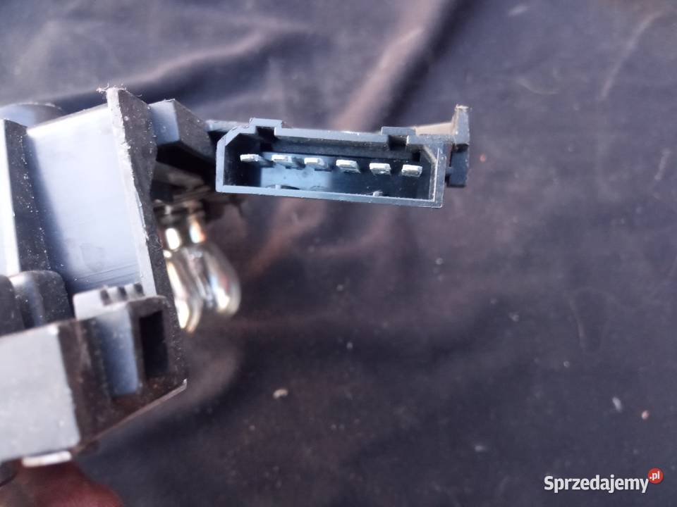 Wkład żarówek tylnych lamp Audi A4 B5 sedan kujawsko-pomorskie Posługowo
