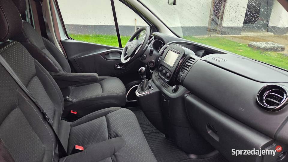 Opel Vivaro long Opole