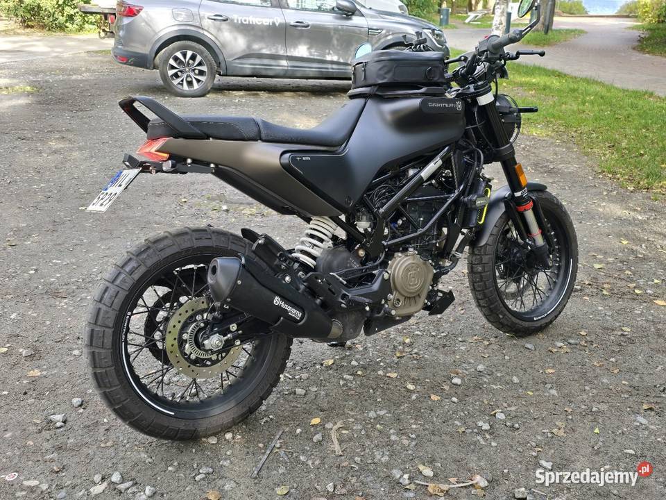 Husqvarna svartpilen 125 nieuszkodzony