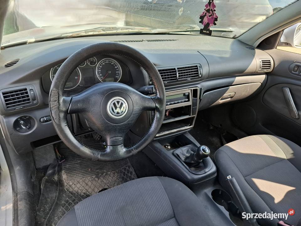 Samochód Volkswagen Passat B5 Lift 19TDI 04r osobowe Wisznice sprzedam