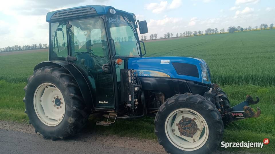 Ciągnik sadowniczy Holland t4040 Klima tuz Napęd 4x4 Tomaszewo