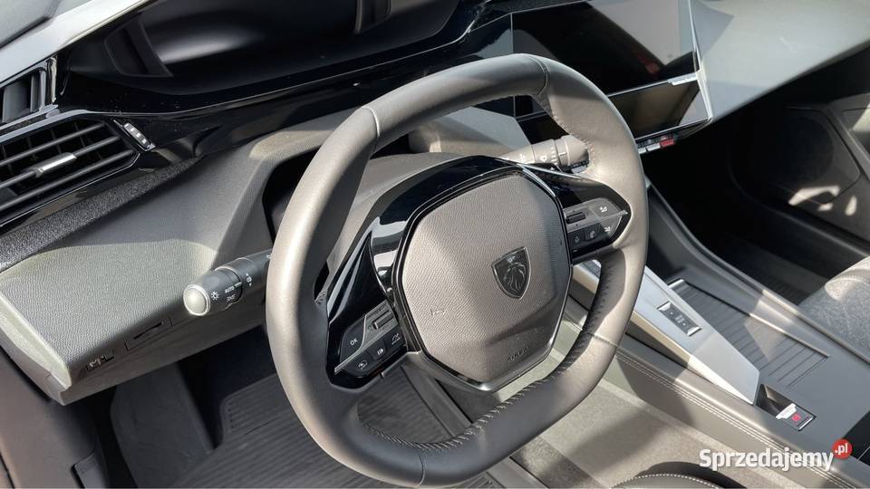 Piękny Peugeot 408 gwarancja stan fabryczny światła do jazdy dziennej Gdańsk