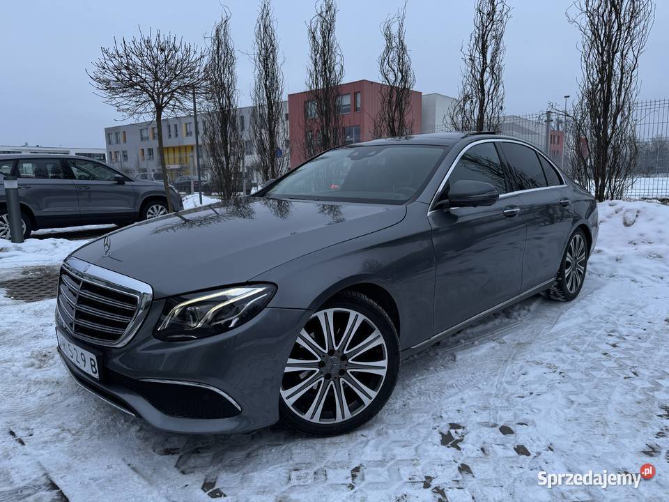 MercedesBenz E220d W213 Virtual Cockpit serwisowany w ASO Klasa E Warszawa