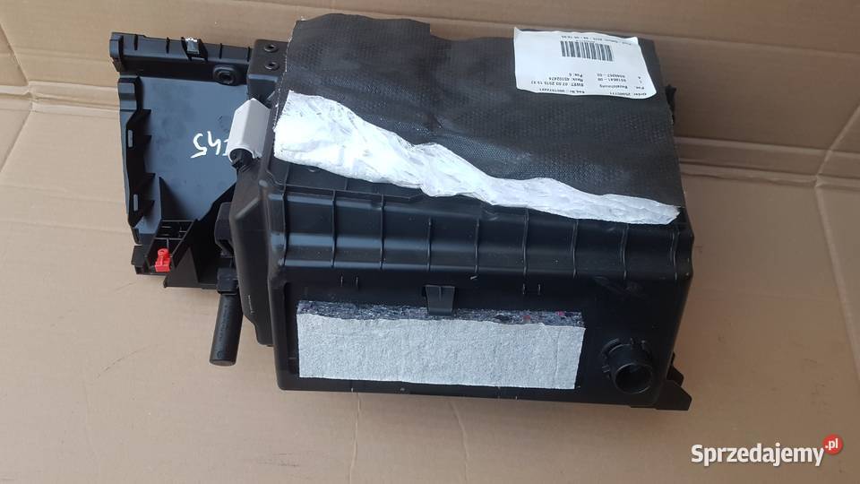 BMW 218d seria 2 F45 Active Tourer schowek prawy dolnośląskie Legnica