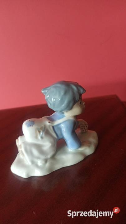 Figurka chłopca Syg Porcelanas Casades Made in Gdańsk
