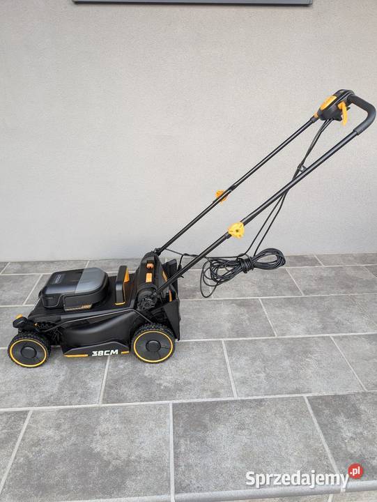 Kosiarka elektryczna TITAN 1700W 38