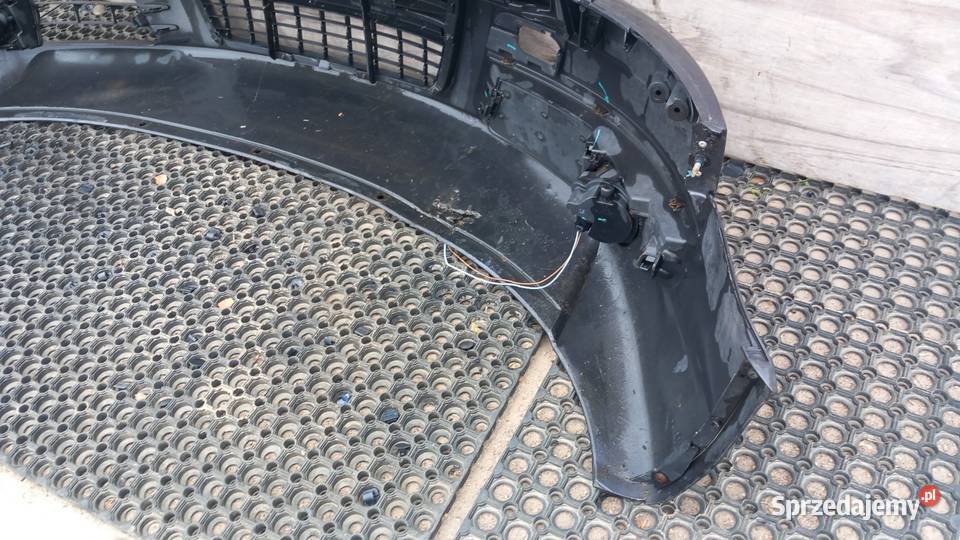 AUDI A6 C6 ZDERZAK PRZÓD HALOGEN osobowe wielkopolskie