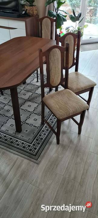 Sprzedam wyjątkowy stół rozkładany z 6 krzesłami Łódź