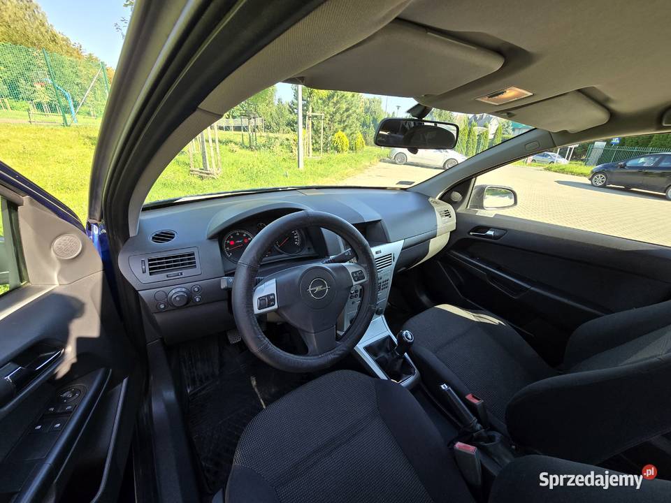 Opel Astra H 14 BENZYNA klimatyzacja 2009 LIFT podkarpackie
