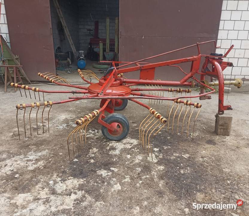 Zgrabiarka karuzelowa Niemeyer RS 330D Super Pisarzowa