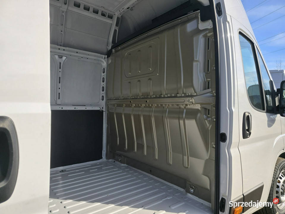 Fiat Ducato MAXI Furgon L4H3 2025 22 180 17m3 Warszawa