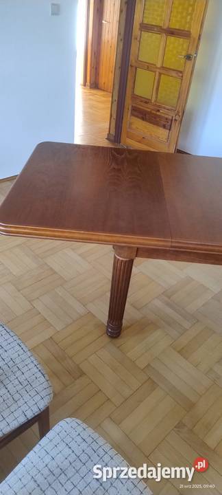 Dębowy rozkładany stół 105x158 256 Olsztyńskie Piaseczno