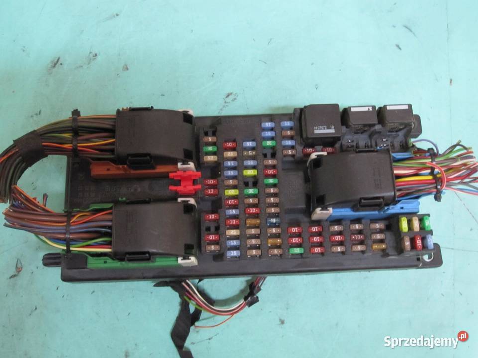 DISCOVERY III 27 TD 07r skrzynka bezpieczników