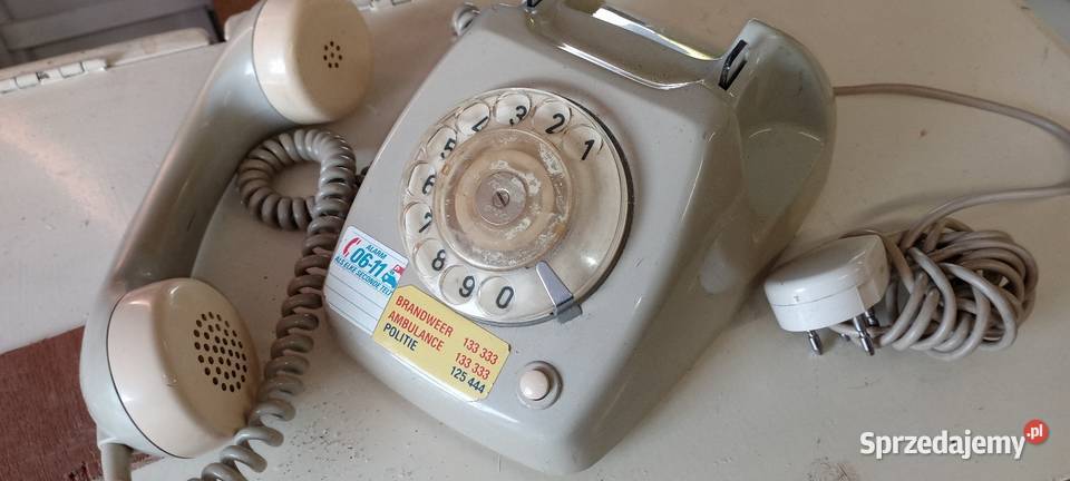 Telefon PRL Żary