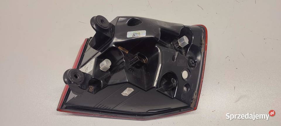 AUDI A6 C7 LAMPA LEWY TYŁ KOMBI 4G9945095E osobowe sprzedam