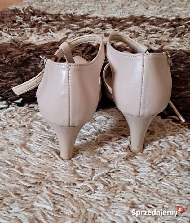 Beżowe buty na obcasie eleganckie Rozmiar 39 małopolskie Rabka-Zdrój sprzedam