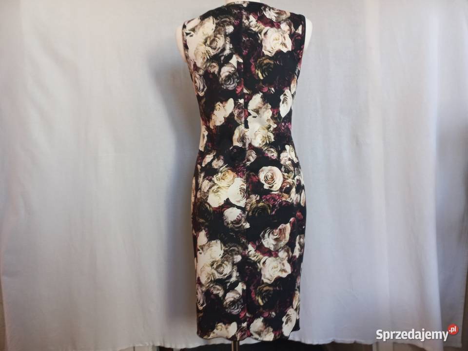 Sukienka czarna KWIATY kolor r 3840 NOWA