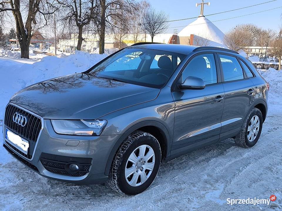 Audi Q3 20tdi 140 103 2014r Kamera czujniki