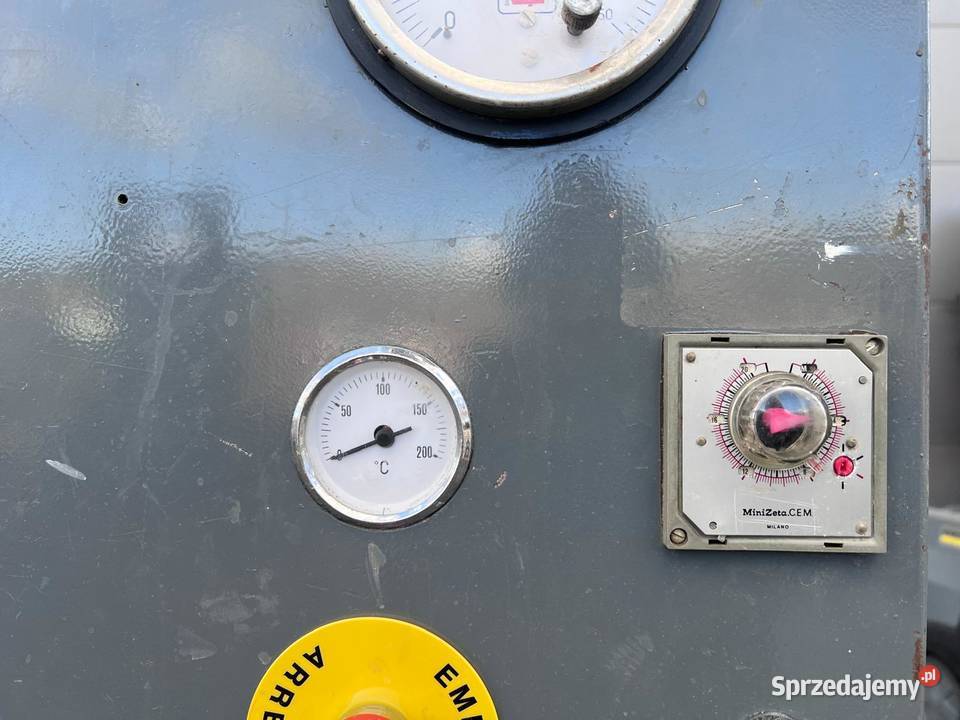 Prasa półkowa do fornirowania Simimpianti Produkcja małopolskie Juszczyn