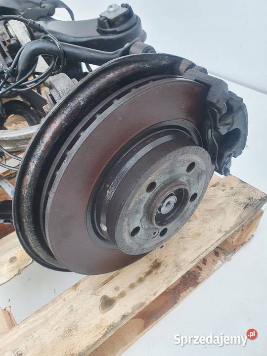 Mercedes W207 30 V6 CDI TYLNE ZAWIESZENIE TYŁ Belki zawieszenia Rudka