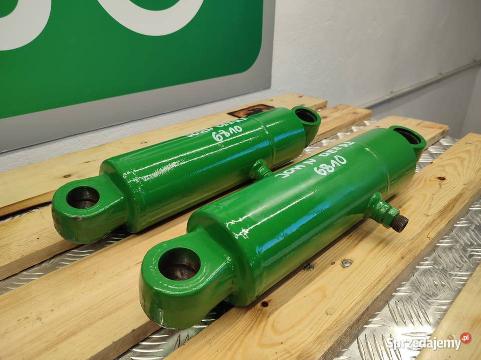 Siłownik podnośnika JOHN DEERE 6810 Tył Pozostałe