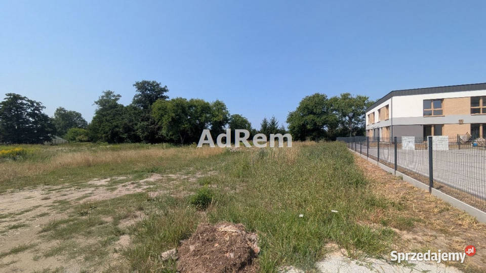 sprzedaży gruntu 3666m2 Wrocław