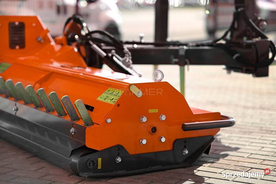 Kosiarka bijakowa tylnoboczna AGHKC 160 4FARMER