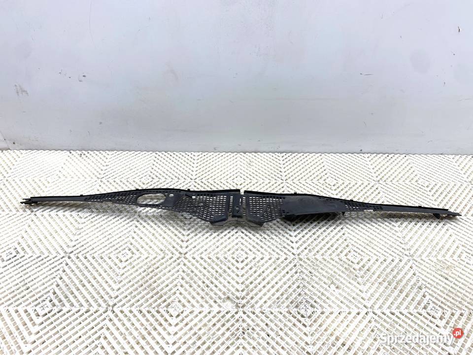 PODSZYBIE DACIA DUSTER 82002943162 SUV 1018 sprzedam