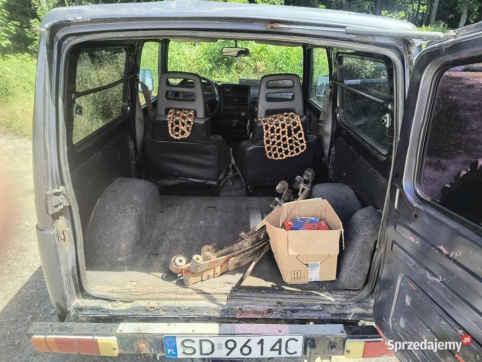 Suzuki samurai 13 benzyna 1996 Kraków