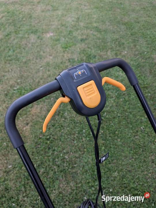 Kosiarka elektryczna TITAN 1700W 38
