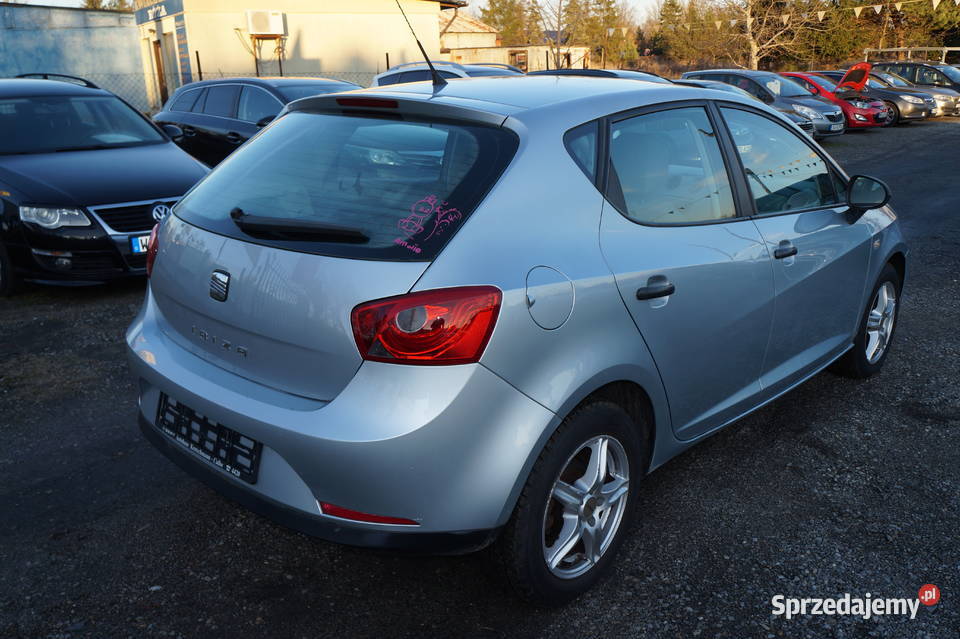 14 benzyna 85 5 drzwi zarejestrowany radio Częstochowa