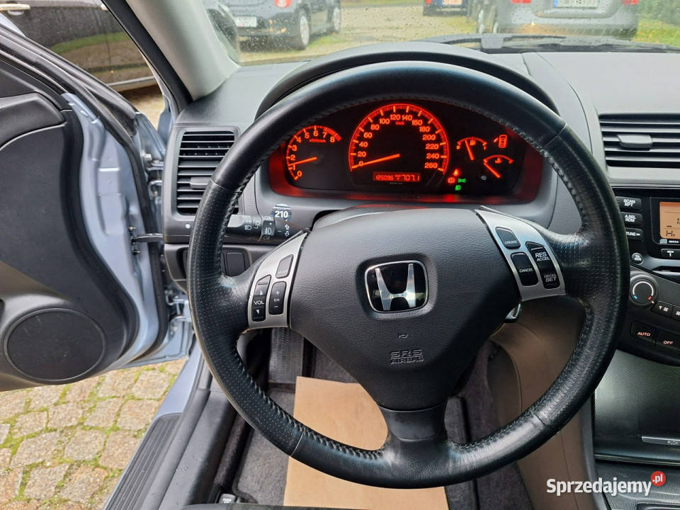 Honda Accord wersja Sport niewielki przebieg VII tempomat Siewierz