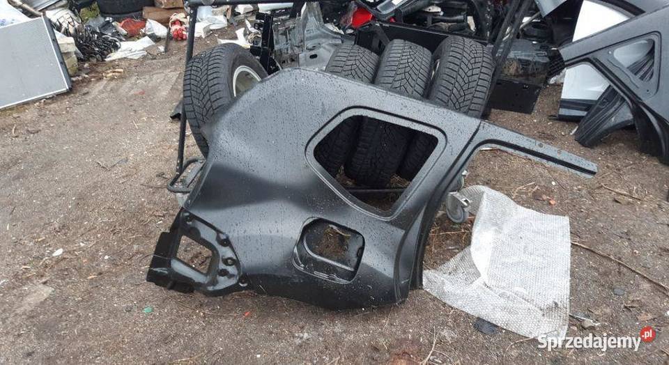 Błotnik prawy tylny Dacia Duster I Błotnik prawy Motoryzacja