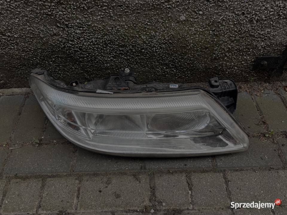 Lampa przód prawa Renault Laguna II Ostrów Wielkopolski
