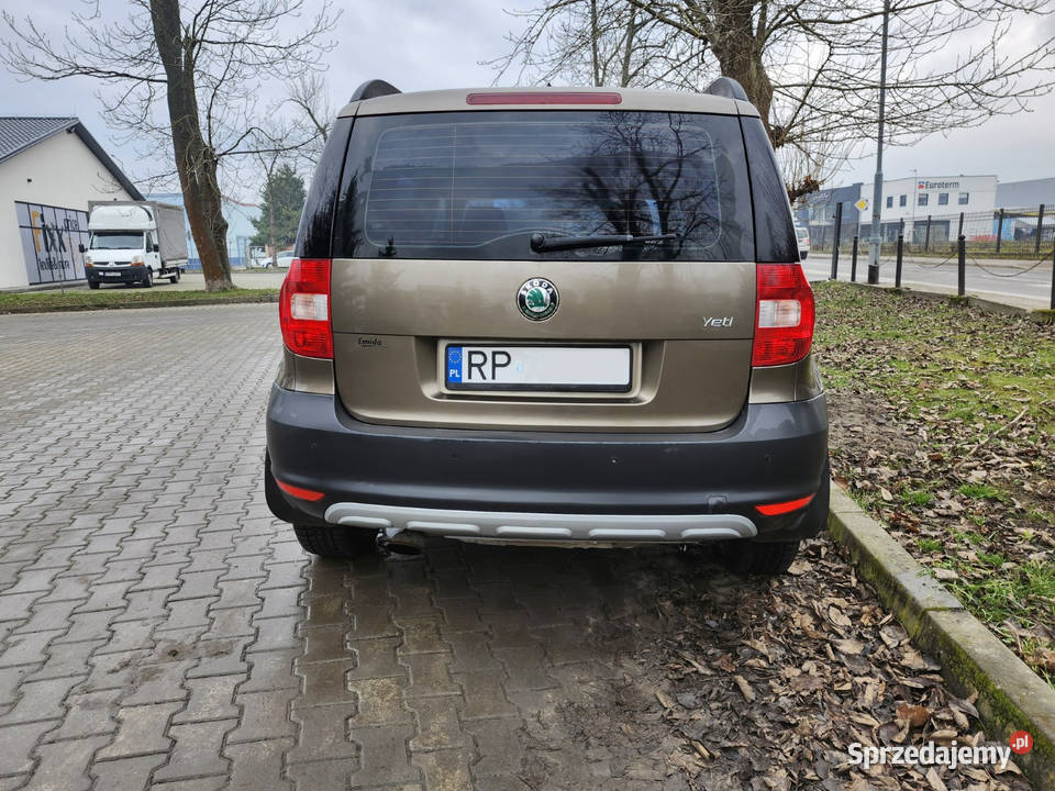 SKODA YETI 12TSI AMBITION 2010r 224 Przemyśl