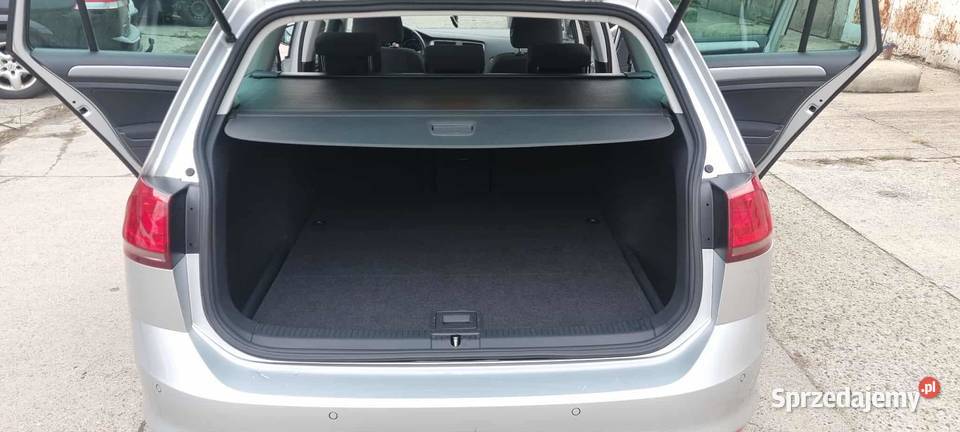 VWGolf 7 12 Automatik DSG Panoramadach garażowany