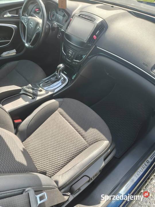Opel Insignia Sports Tourer 20 BiTurbo 239 4x4 lakier metallic Kolno