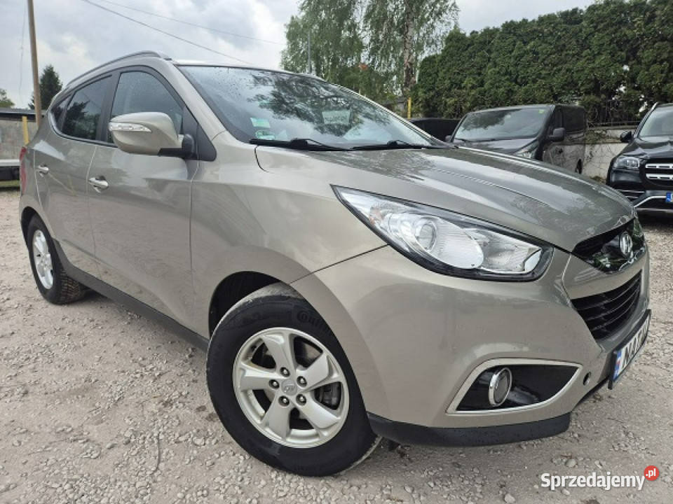 Hyundai ix35 124000 20 Benz szary kujawsko-pomorskie Bydgoszcz