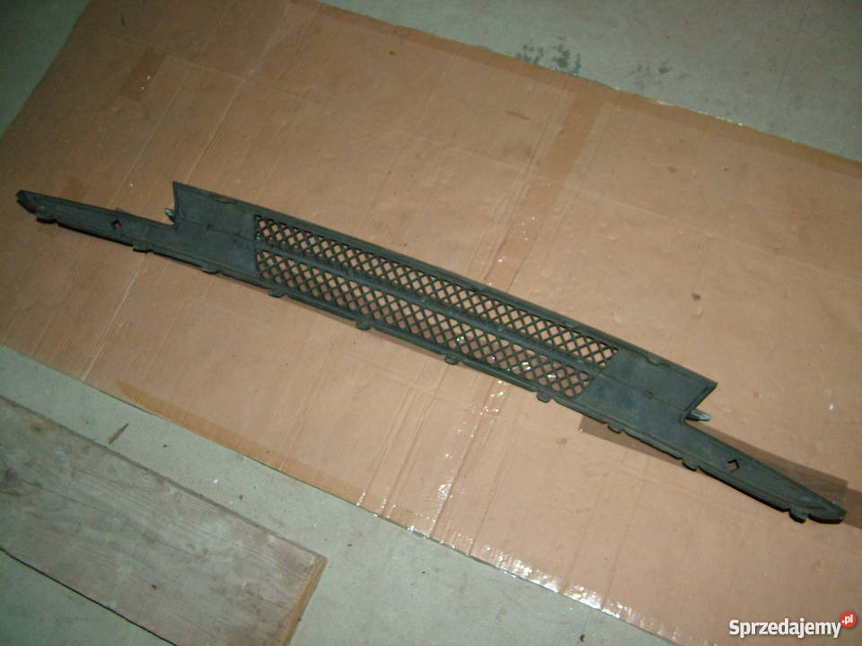 BMW Seria 1 E87 Kratka zderzaka przód Karoseria Motoryzacja Turek